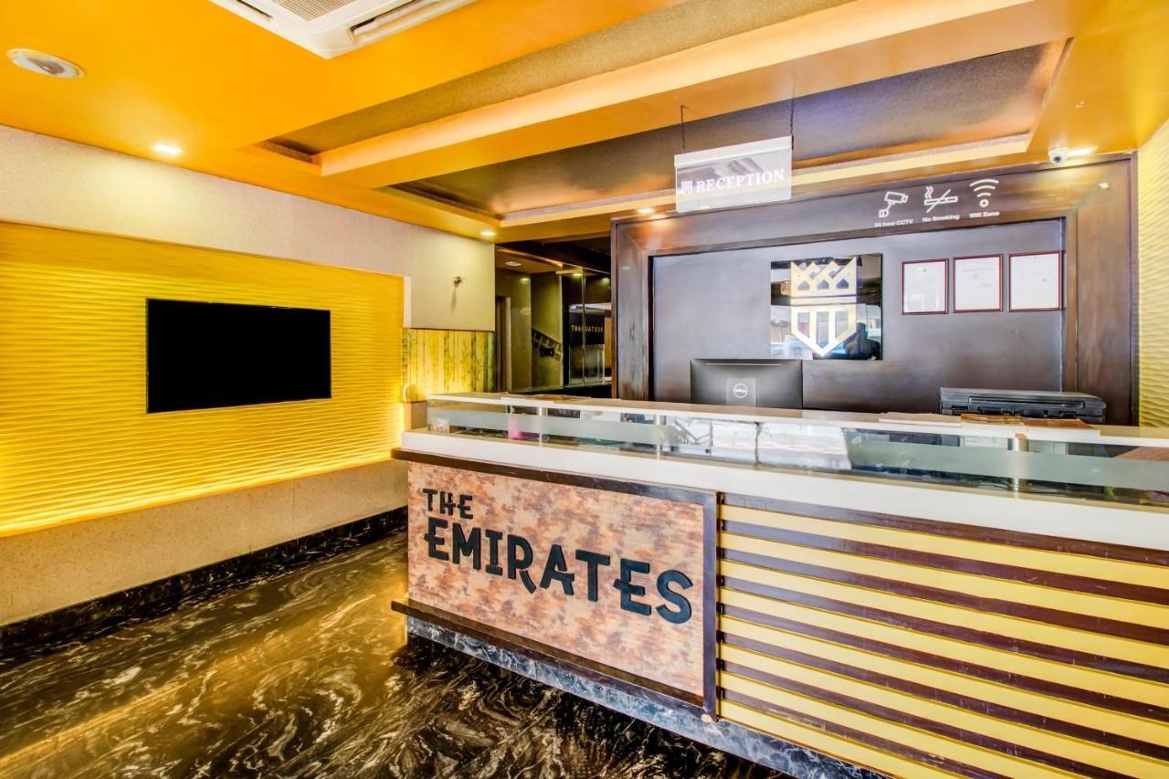 Capital O 5381 The Emirates Hotel Бангалор Екстериор снимка